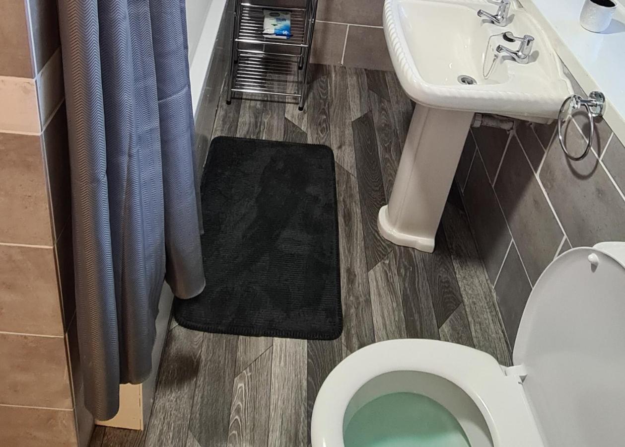 Inviting 1-Bed Apartment In Campbeltown Loch Views Ngoại thất bức ảnh