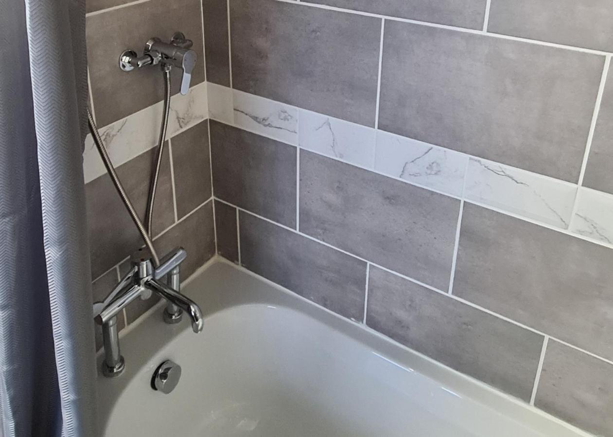 Inviting 1-Bed Apartment In Campbeltown Loch Views Ngoại thất bức ảnh